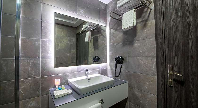 Cavit Duvan Prestige Hotel