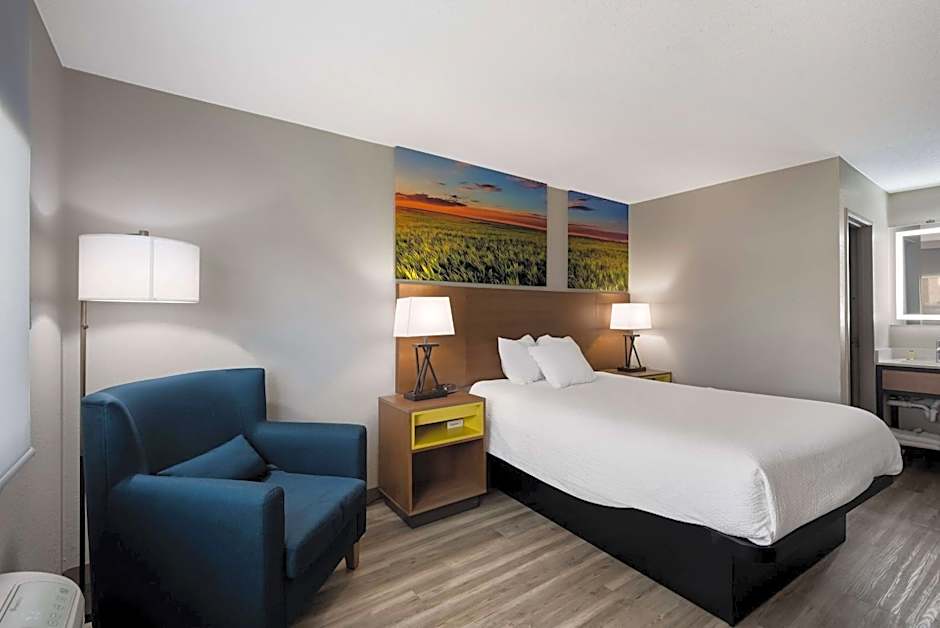 Days Inn by Wyndham Ankeny - Des Moines