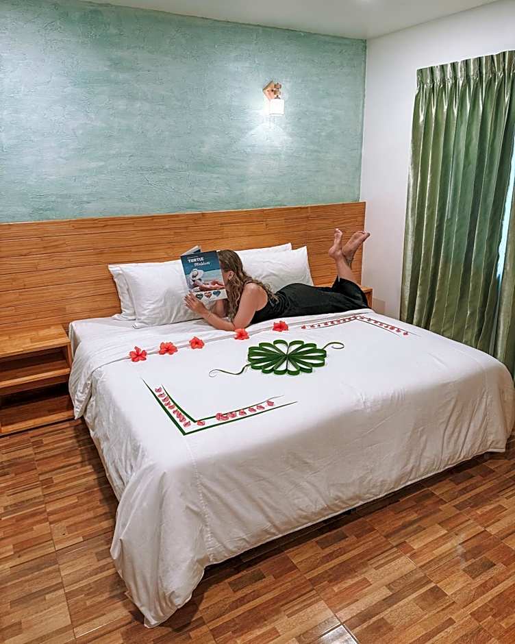 Turtle Maldives - Your Gateway to the Beach & Marine Adventures Await!