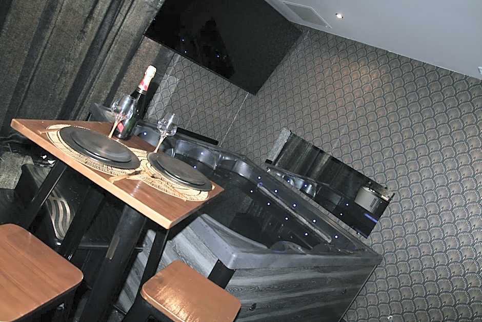 Désirs d'une nuit - Loveroom jacuzzi