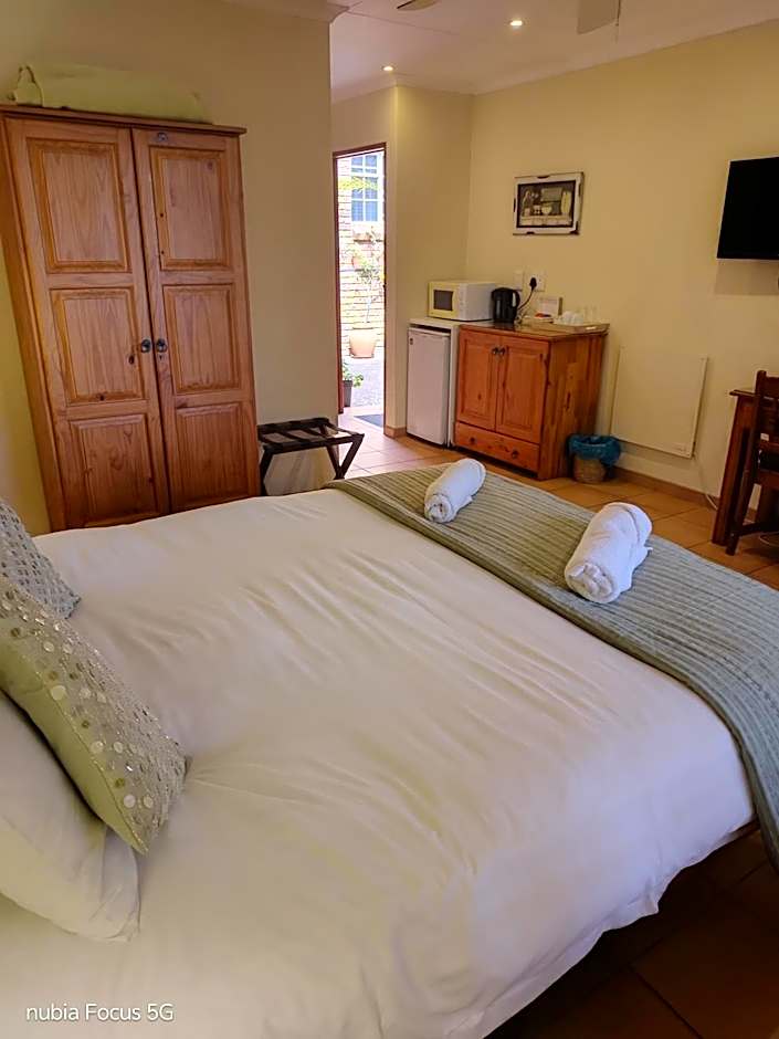 Feather Tree Bed and Breakfast