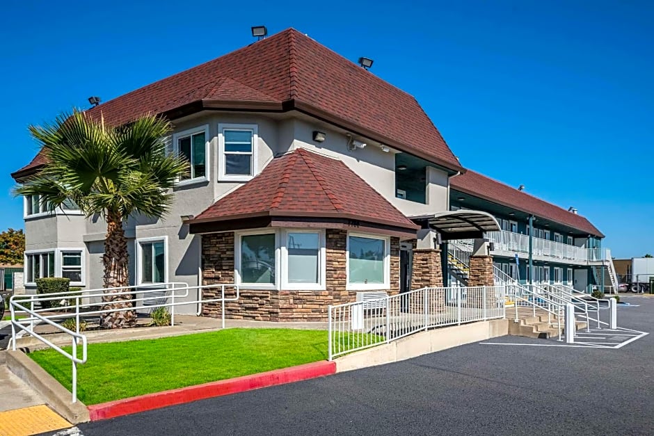 Quality Inn Elk Grove/Sacramento