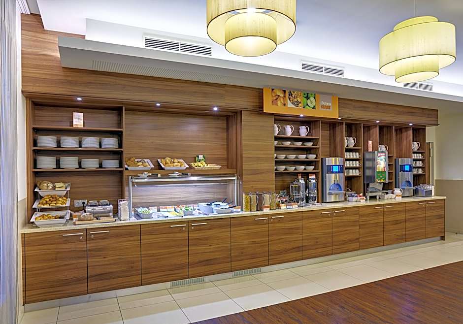 Premier Inn Frankfurt City Centre