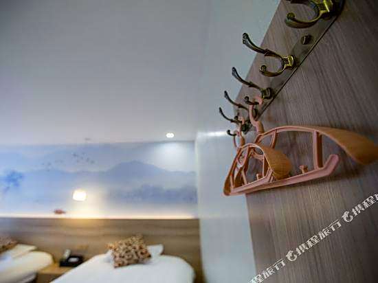 100 Inn Ningbo Beilun Mingzhu Road