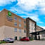 Holiday Inn Express & Suites - Marshalltown, an IHG Hotel