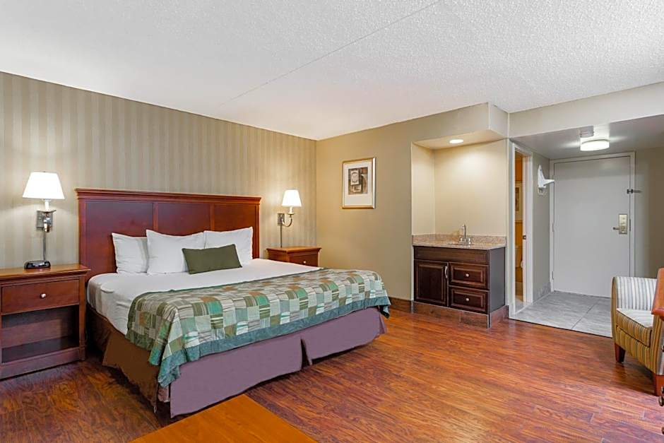 Days Inn by Wyndham Westminster