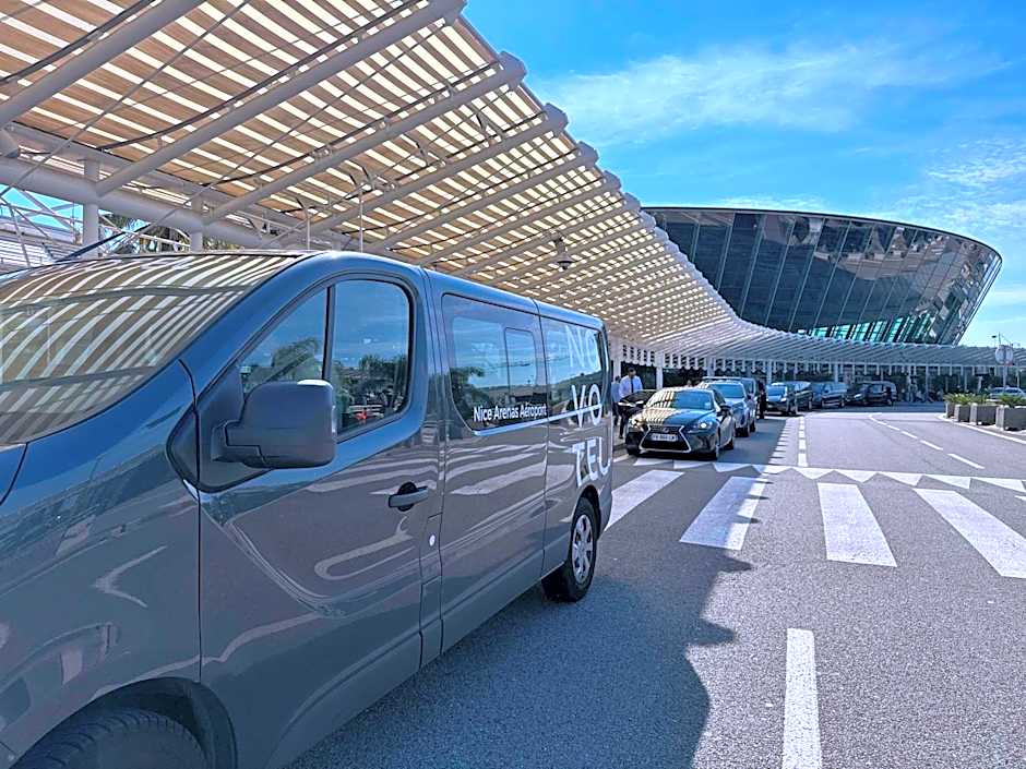Novotel Nice Arenas Airport Hotel