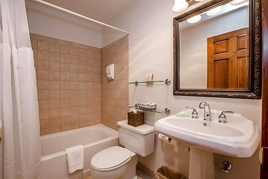Kandahar Lodge at Whitefish Mountain Resort