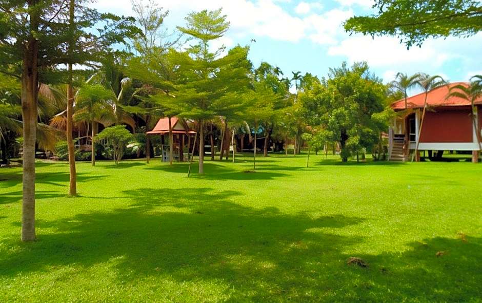 Khao Sok Nung House