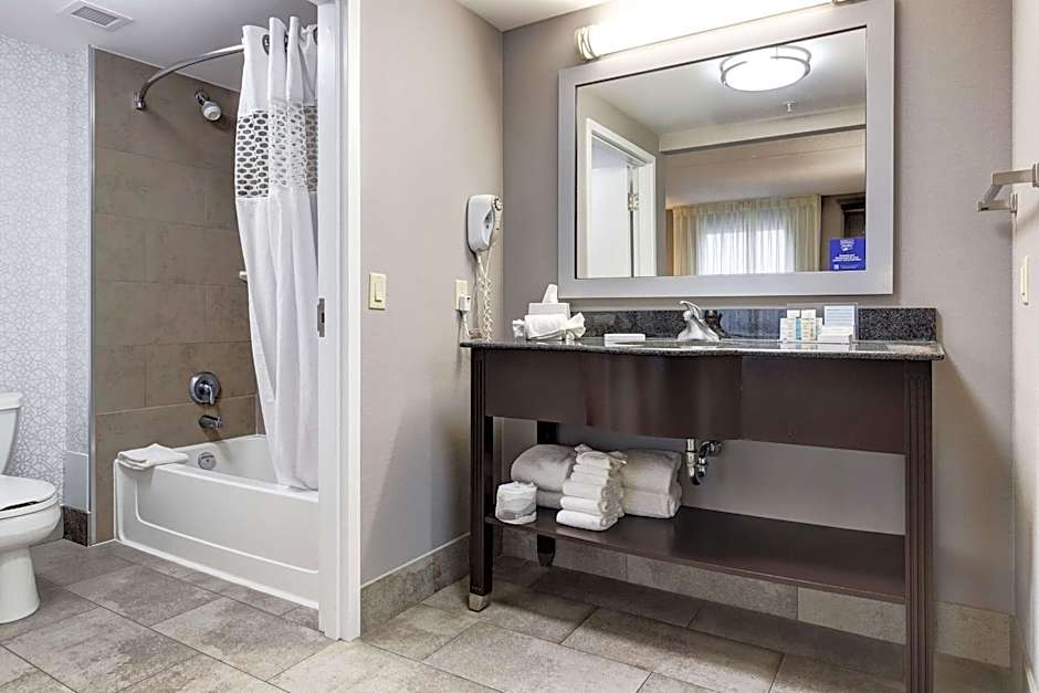 Hampton Inn & Suites By Hilton Hamilton-Brantford