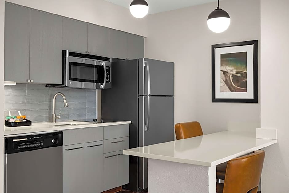 Homewood Suites By Hilton Atlanta/Alpharetta