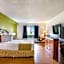 OYO Hotel Orlando Airport