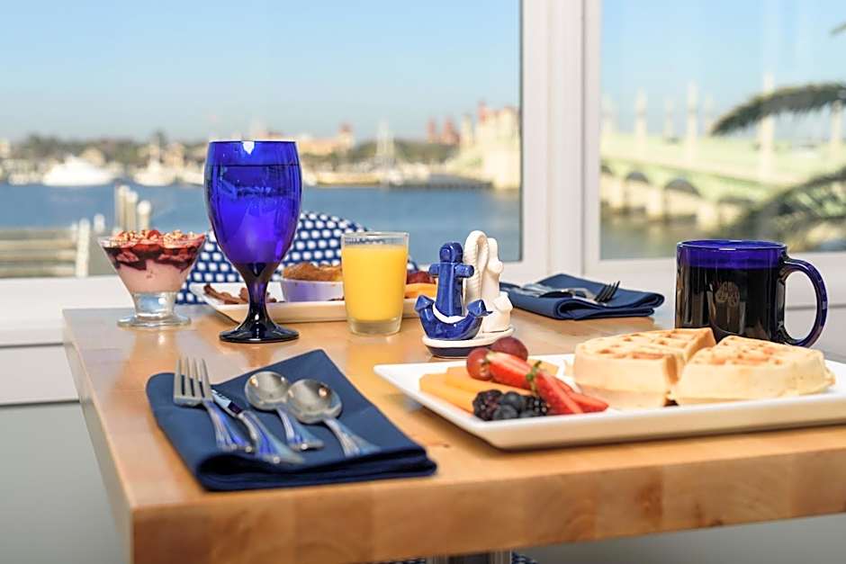 Marker 8 Hotel and Marina