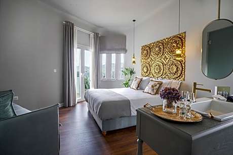 Vasiliki Junior Suite with Sea View