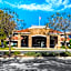 La Quinta Inn & Suites by Wyndham Pomona