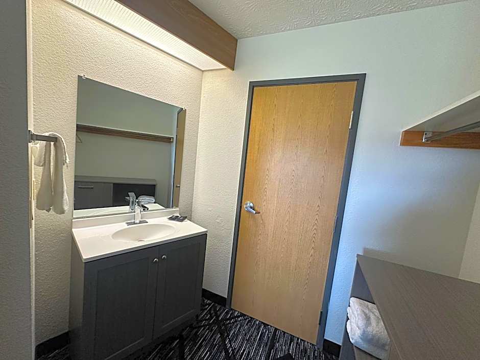Ramada by Wyndham Strasburg Dover