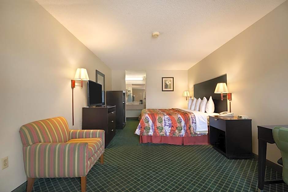 Days Inn by Wyndham Alma