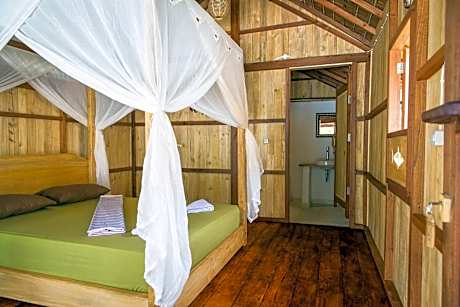 Double Room with Balcony and Sea View