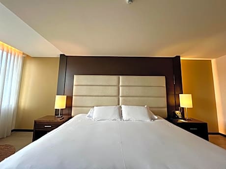 Superior Queen Room