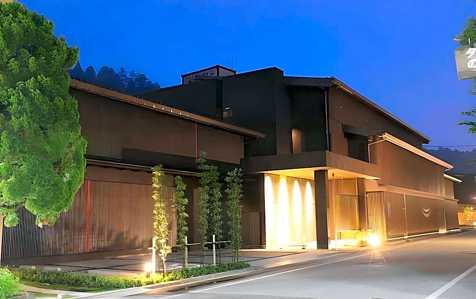 HOTEL WOOD TAKAYAMA
