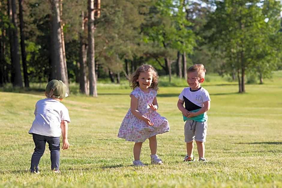 Abzali Hotel and Restaurant with self check-in