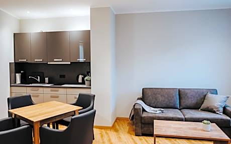 Apartment with Garden View