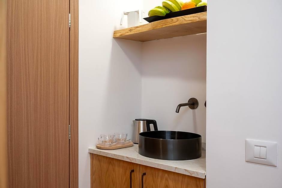 Naveh Tamar - Mehadrin Kosher suitable for Ultra-Orthodox guests