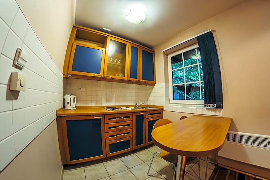 Ośrodek Szkoleniowo-Wypoczynkowy "Stodoły"