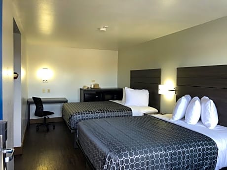 Queen Room with Two Queen Beds