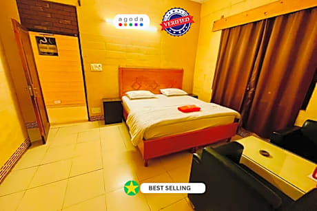 Goromgo Raj Golden & Restaurant Palampur