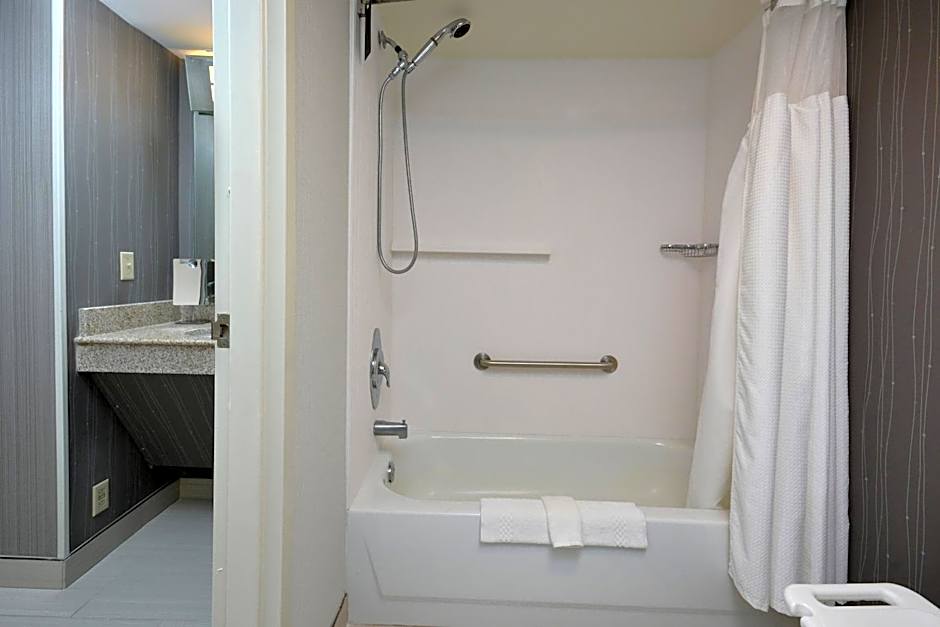 Courtyard by Marriott Beckley