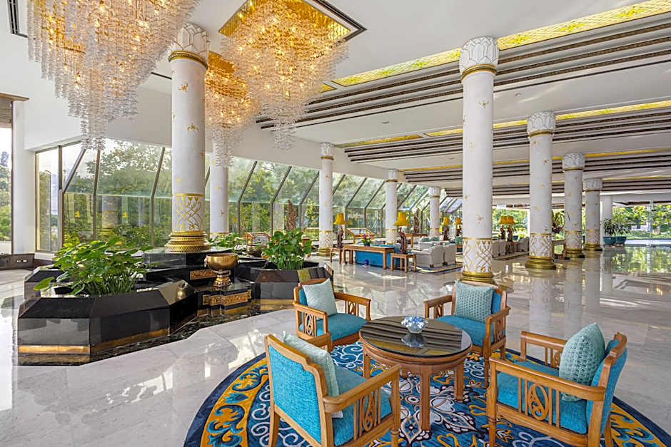 Royal Wing Suites & Spa Pattaya