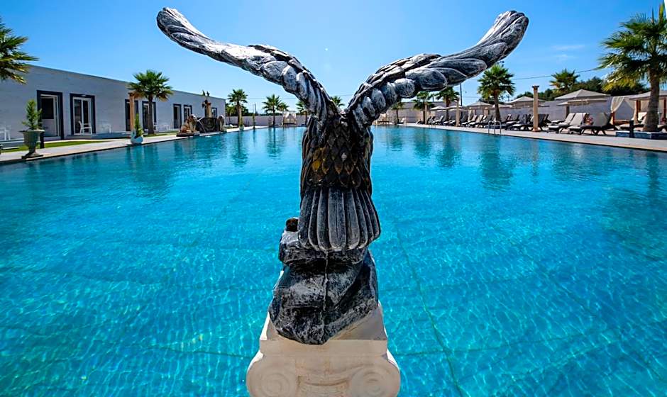 Paradice Hotel Luxury Suites