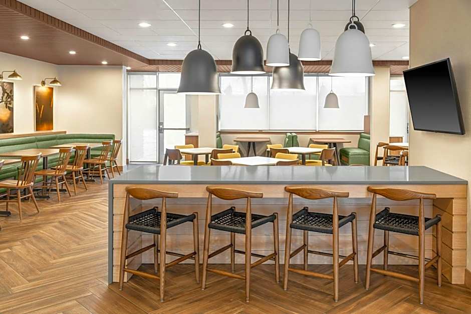 Fairfield by Marriott Inn & Suites Detroit Taylor