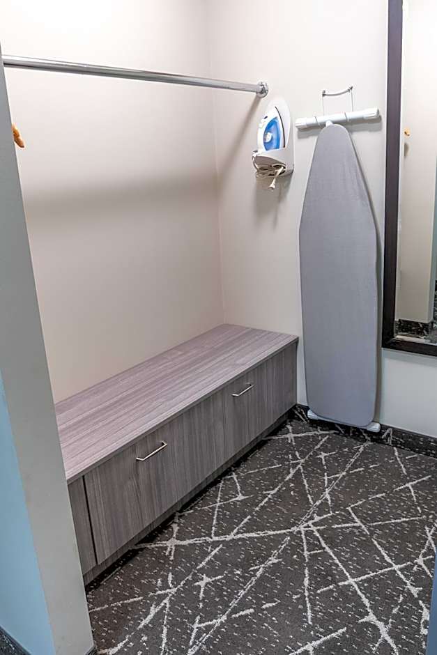 Microtel Inn & Suites By Wyndham Lloydminster