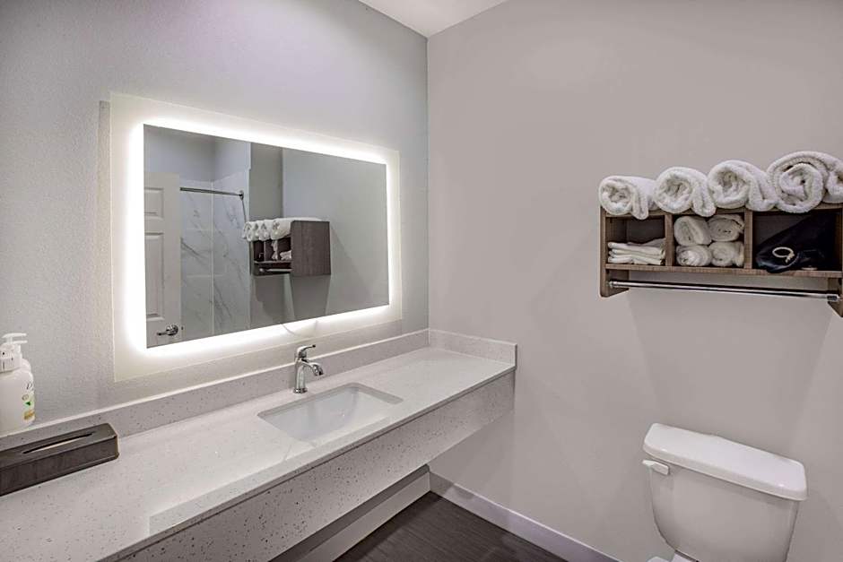 Baymont by Wyndham Freeport Texas