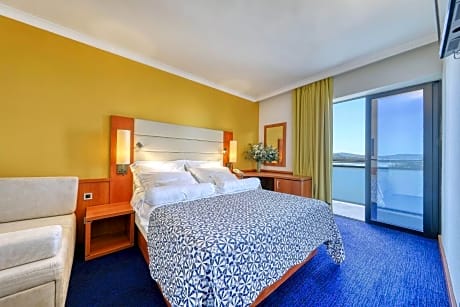 Superior Double Room with Sea View
