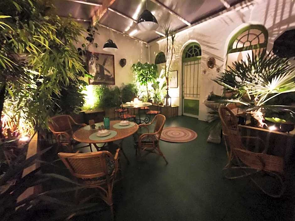 JARDIN D'HIVER CASSEL Suite de 70 m2