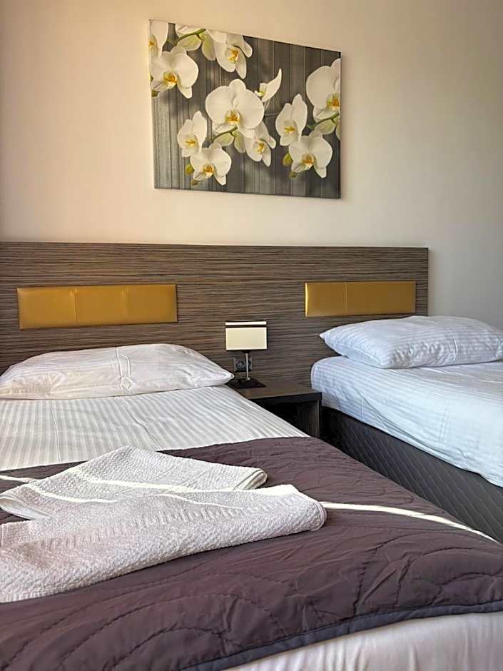 Hotel Montenegro