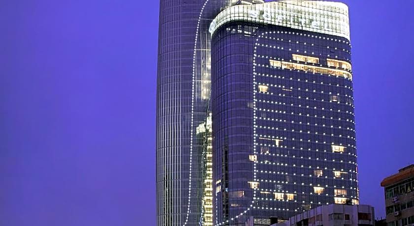 Sofitel Guangzhou Sunrich Hotel