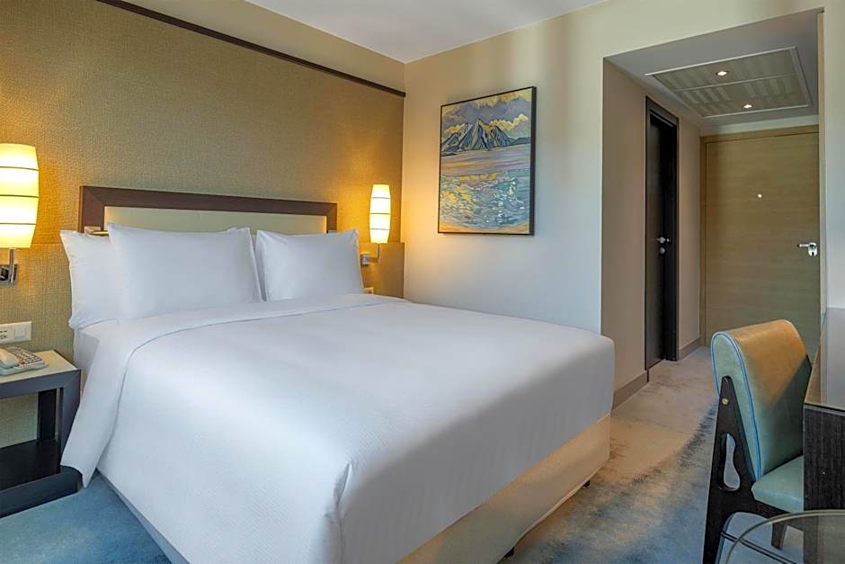 Hilton Geneva Hotel & Conference Centre