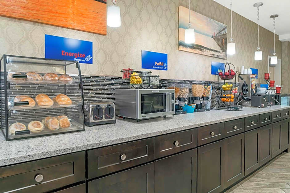 Best Western Beacon Inn