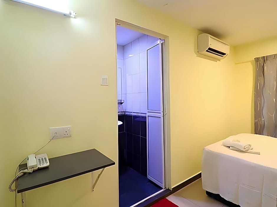 Hotel Seniman