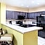Deluxe 3-BR Condo - Lazy River Summer Fun - Special Offer Now!
