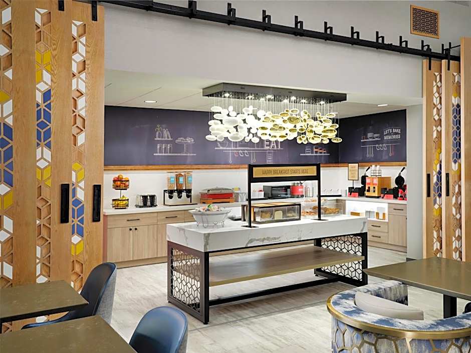 Hampton Inn & Suites Dallas-DFW ARPT W-SH 183 Hurst