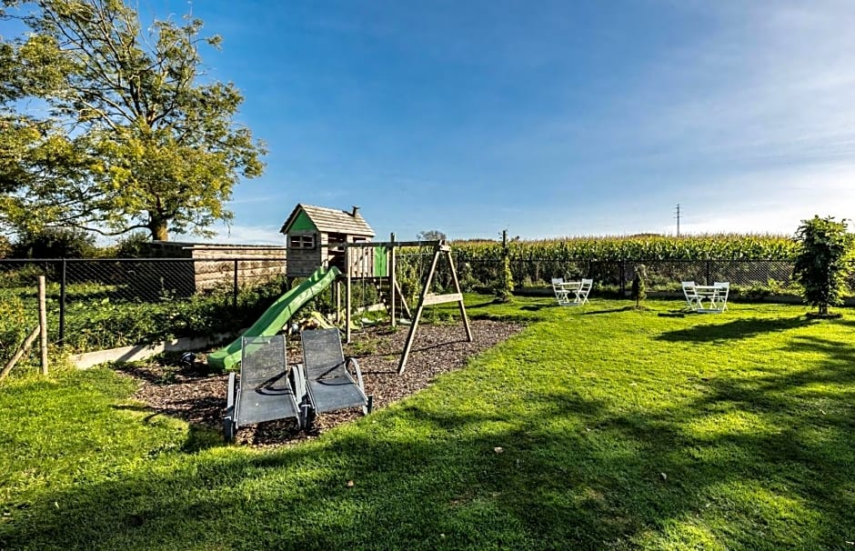 Luxe Vakantievilla - B&B Blue Garden Vlaamse Ardennen nabij Pairi Daiza