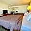 Ozark Inn & Suites