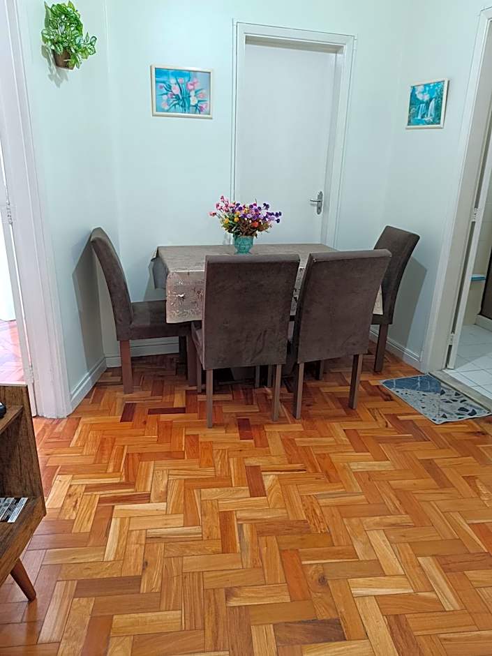 Apto no Centro de Petrópolis