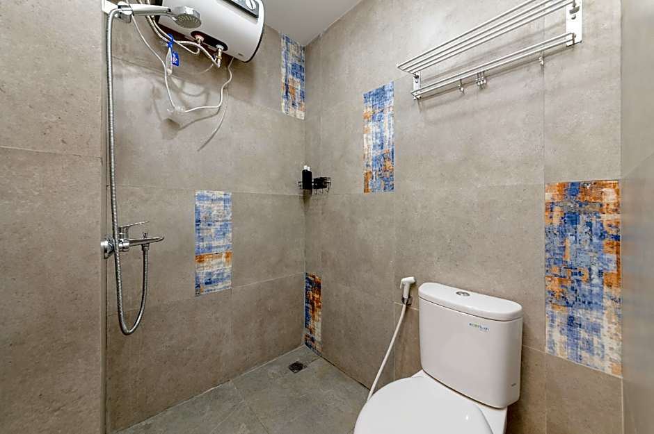 Urbanview Hotel Puri Indah