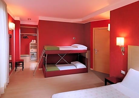 Quadruple Room